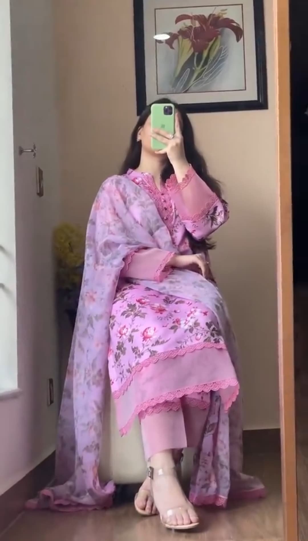 Pink Floral Printed Lawn 3-Pices - Image 4